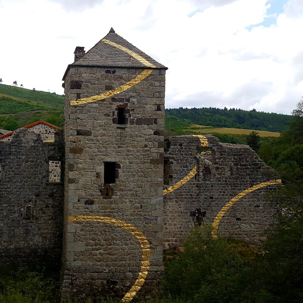 Le Partage des eaux - L'Abbaye de Mazan par Felica Varini