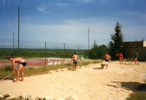 Construction du terrain de pétanque au Domaine de Briange